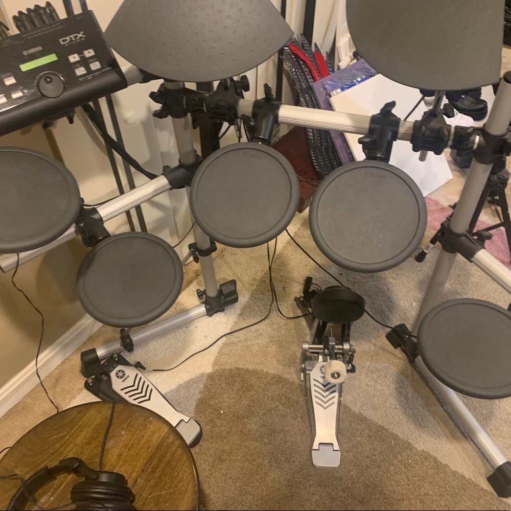 Yamaha DTX electric drum